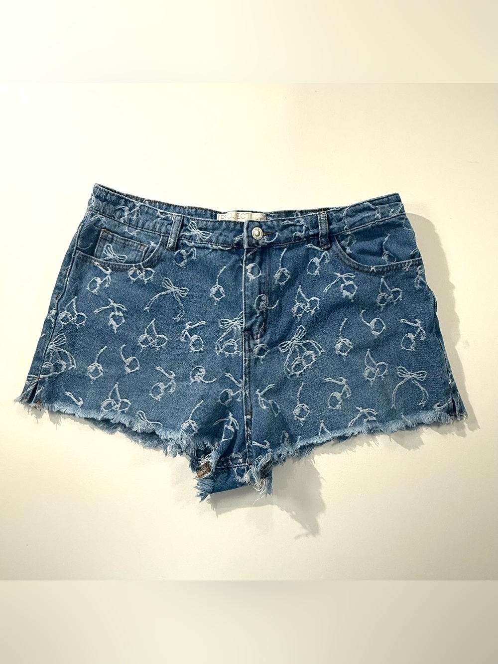 Project Rebel Cherry Print Denim Cutoff Shorts Women’s Size 15 High Rise Frayed